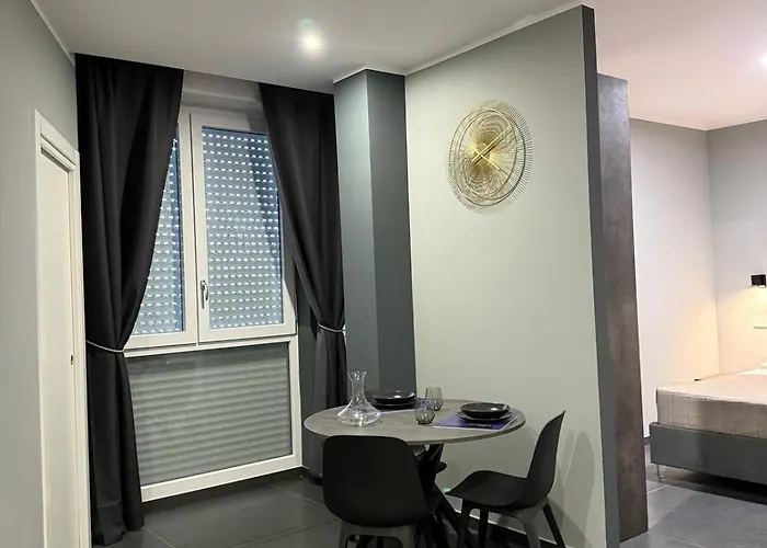 Angelica Luxury بيت ضيافة 3*